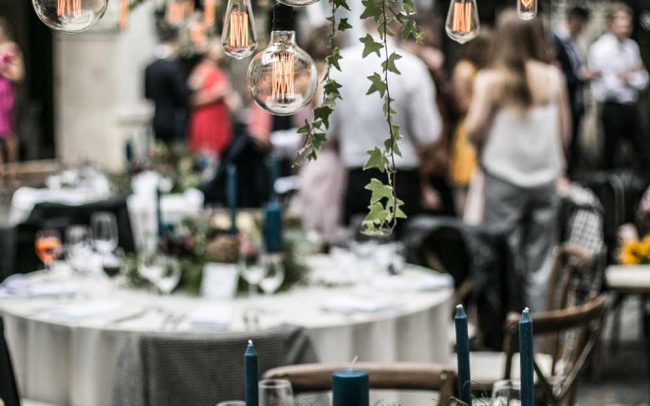 Vintažinių kaitrinių Edisono lempučių nuoma, vestuvių apšvietimas ir dekoras